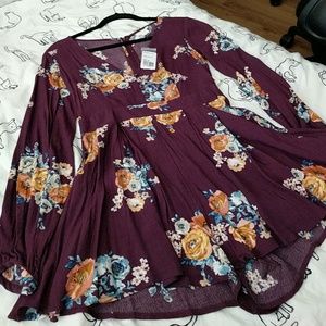 Forever 21 Long Sleeve V-neck Floral Romper